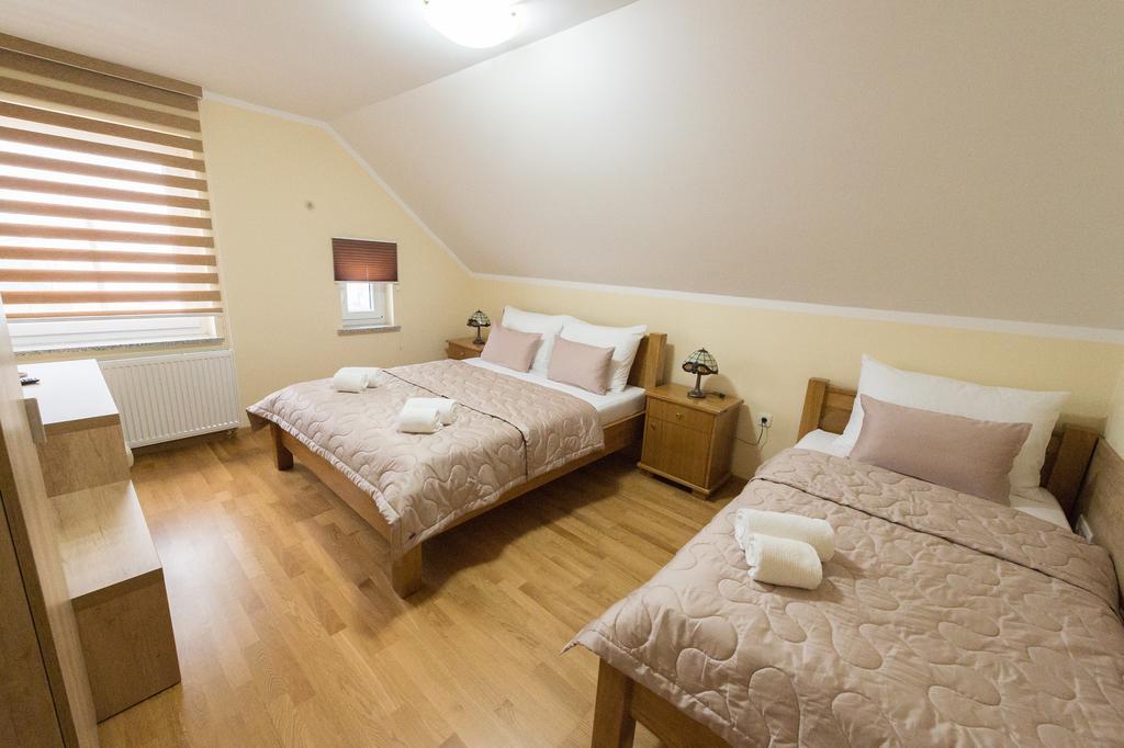 Guest House Gorsic Гросупле Екстериор снимка